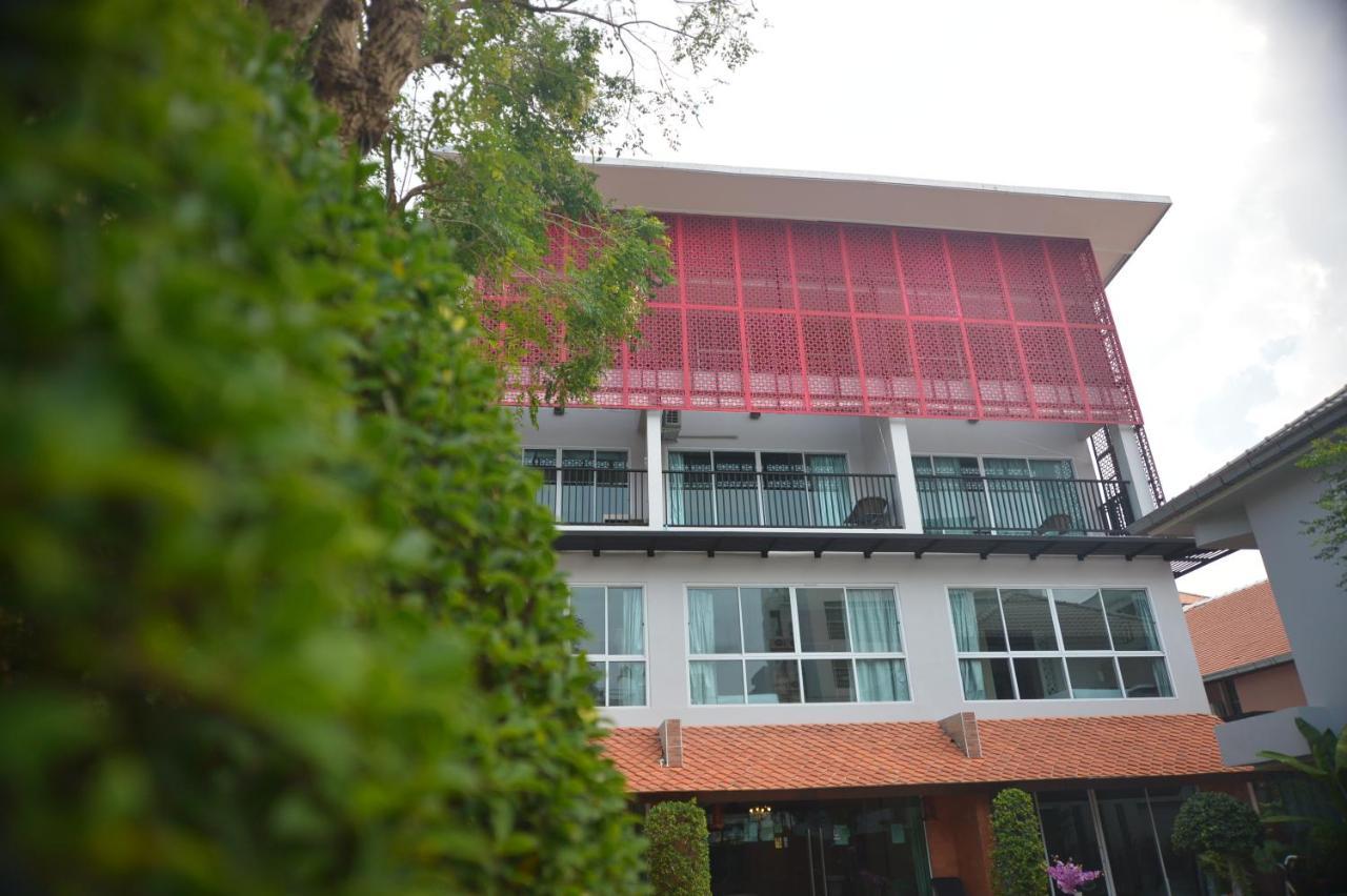 ตำหนักวิลล่า 10 ห้องนอน พร้อมสระว่ายน้ำส่วนตัว Ban Nong Tabaek Εξωτερικό φωτογραφία